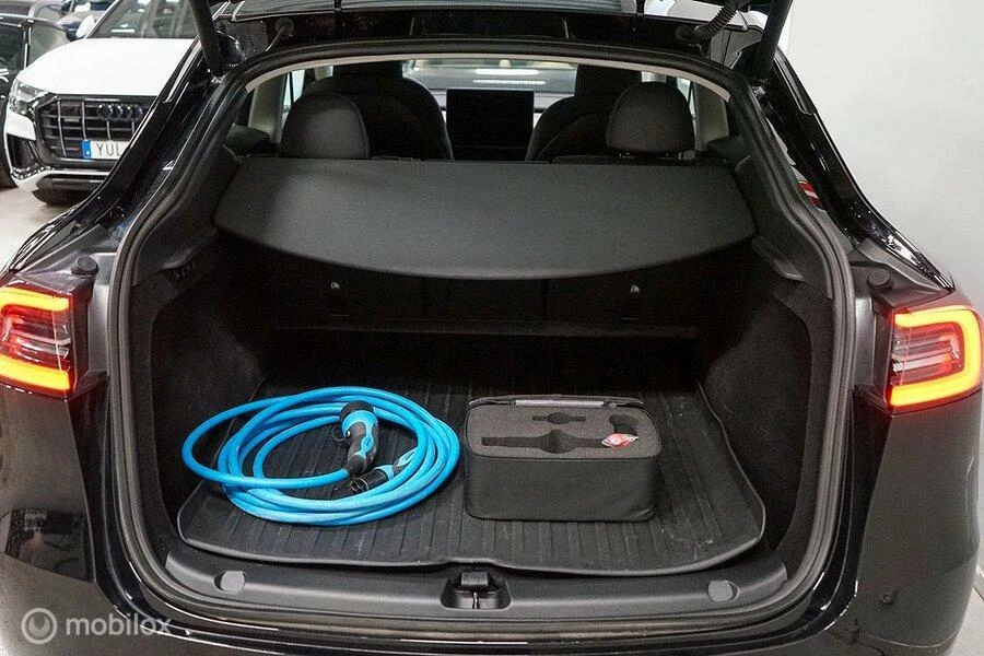 Hoofdafbeelding Tesla Model Y