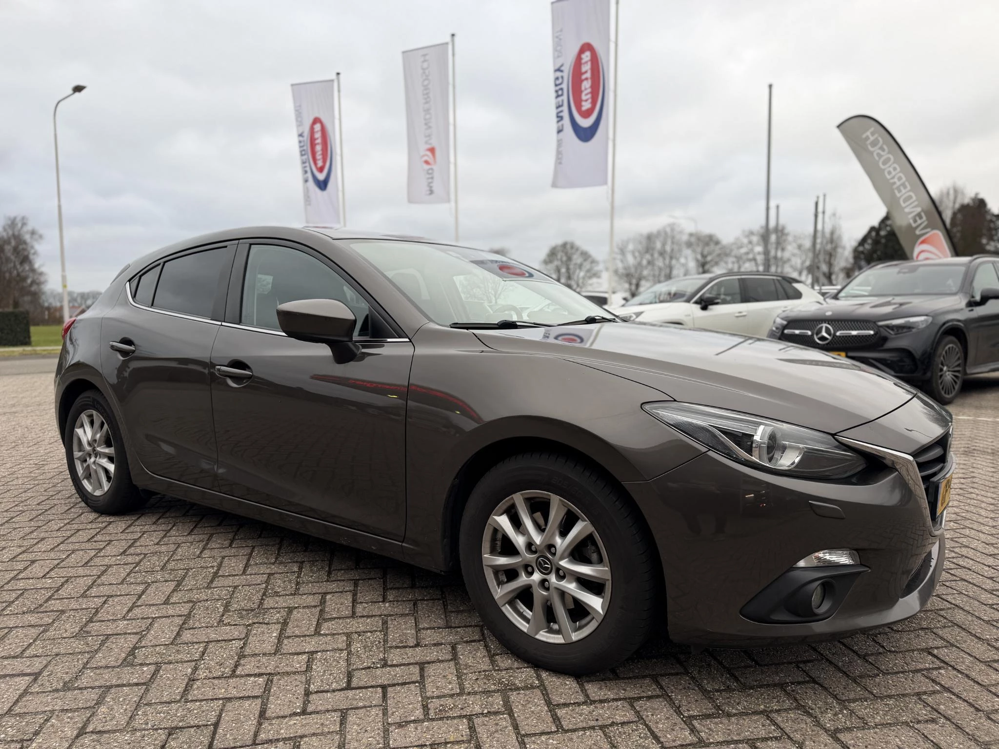 Hoofdafbeelding Mazda 3