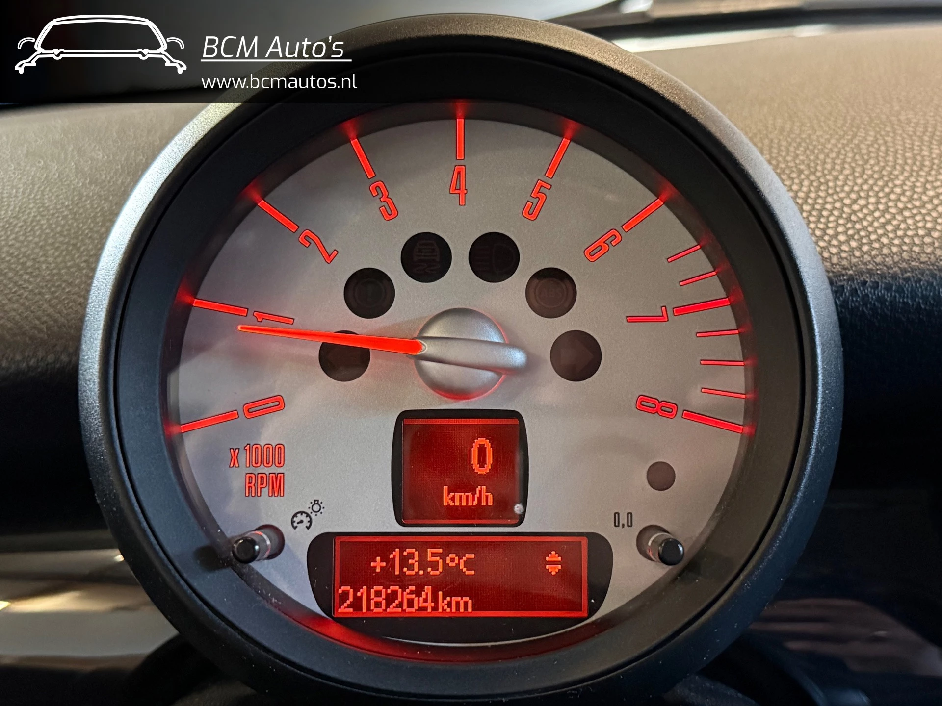 Hoofdafbeelding MINI One