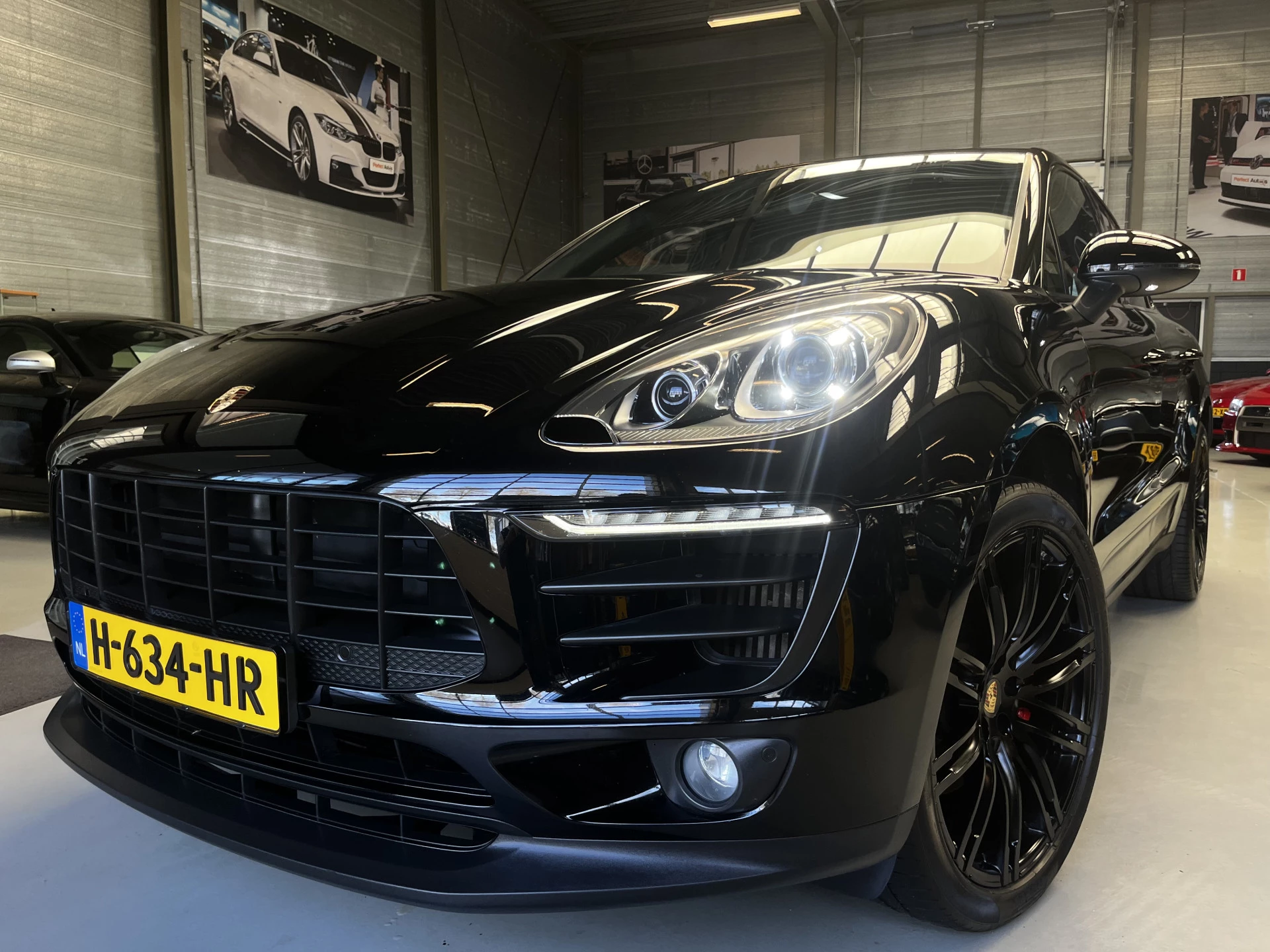 Hoofdafbeelding Porsche Macan