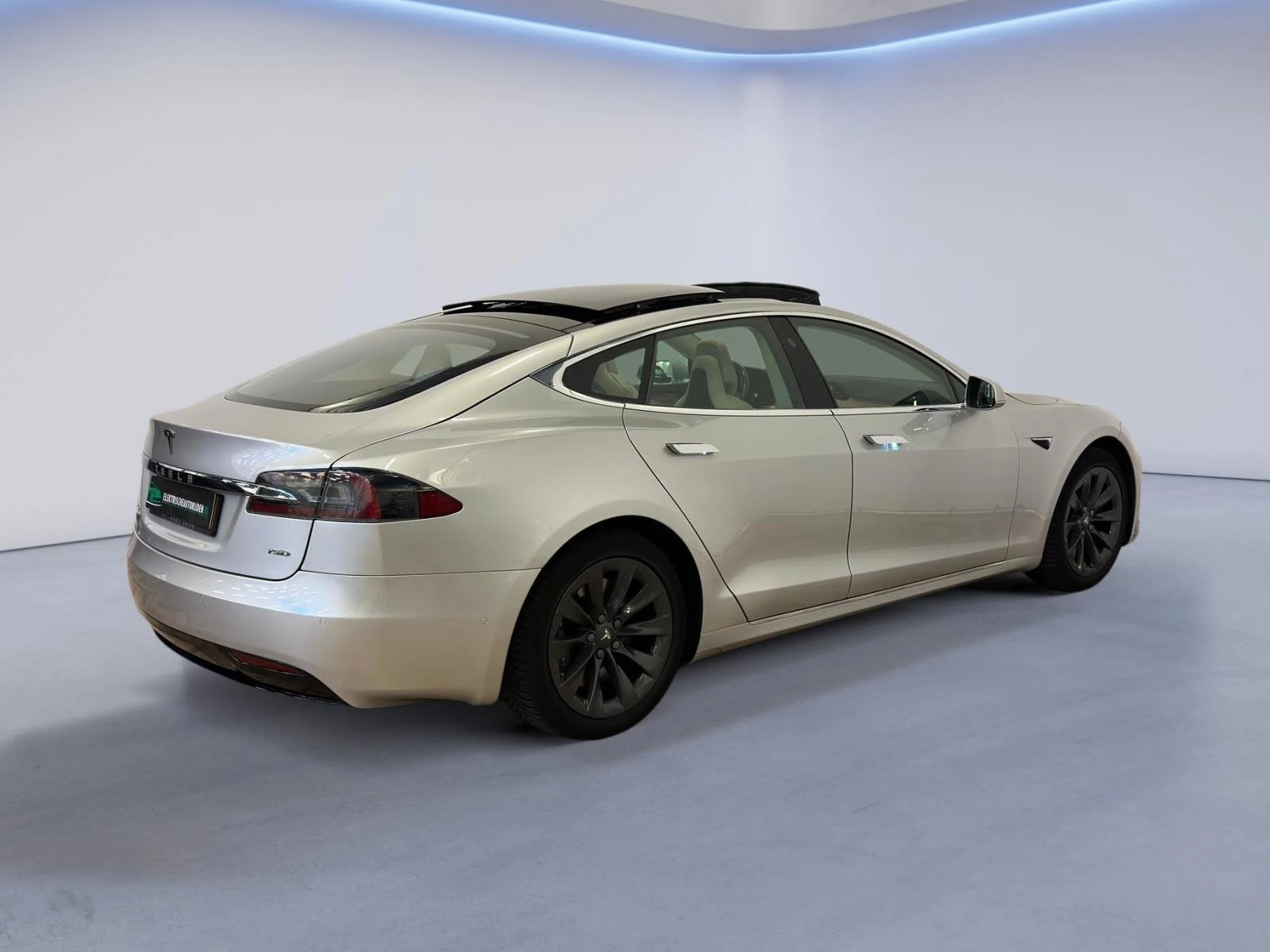 Hoofdafbeelding Tesla Model S