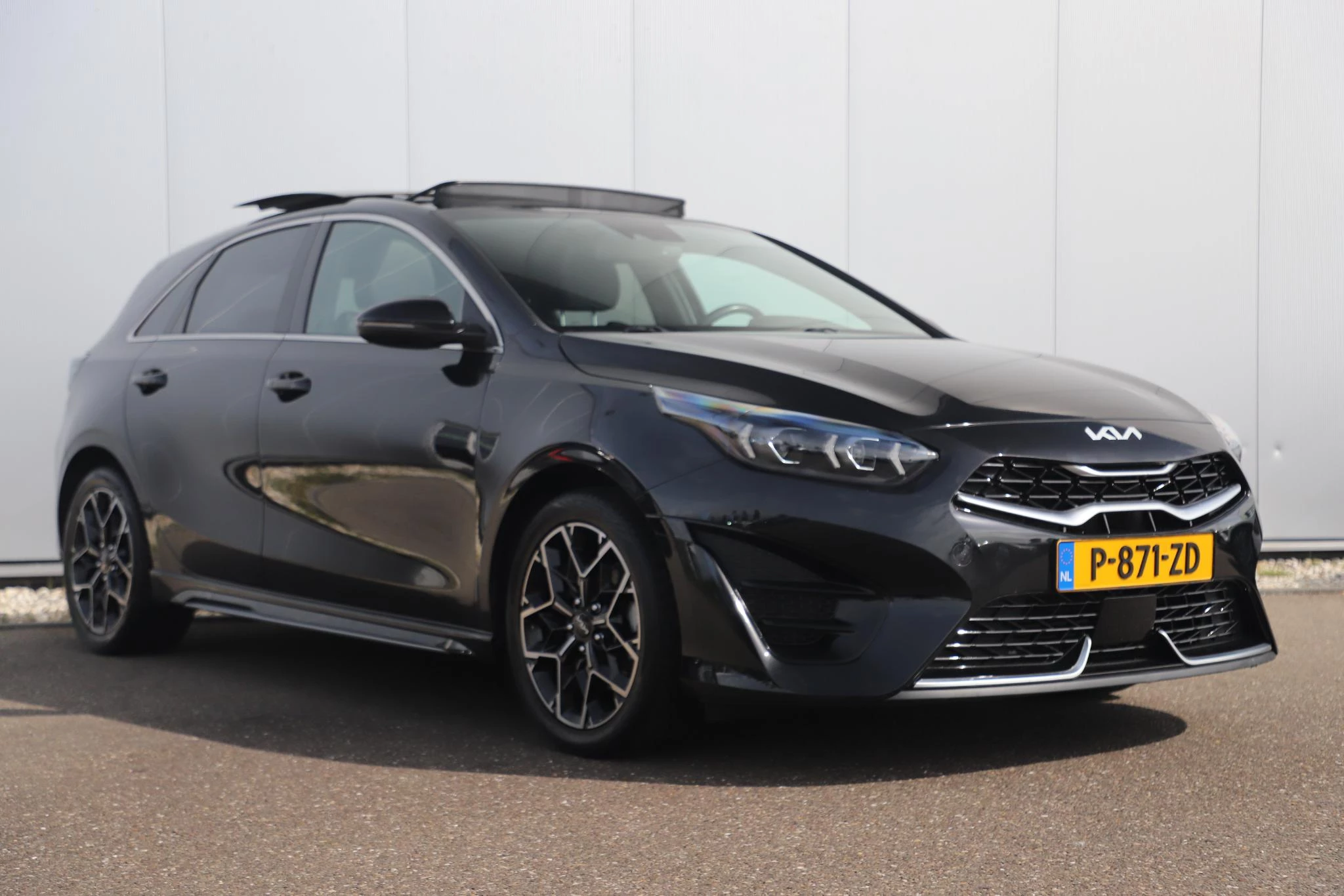 Hoofdafbeelding Kia Ceed
