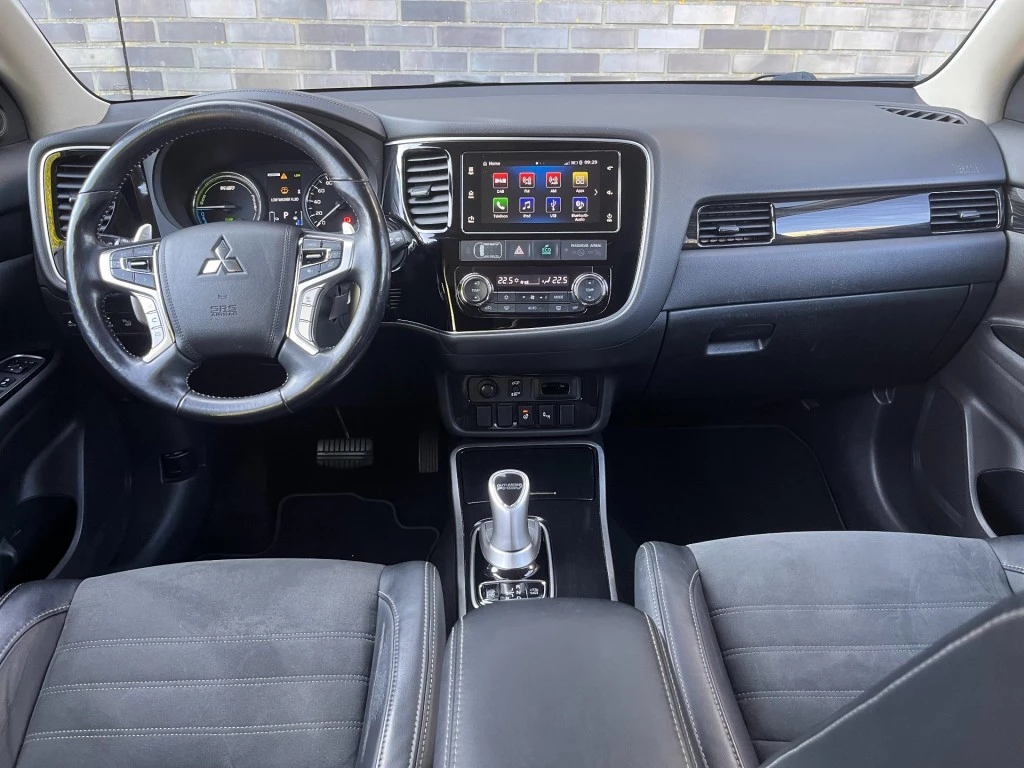 Hoofdafbeelding Mitsubishi Outlander