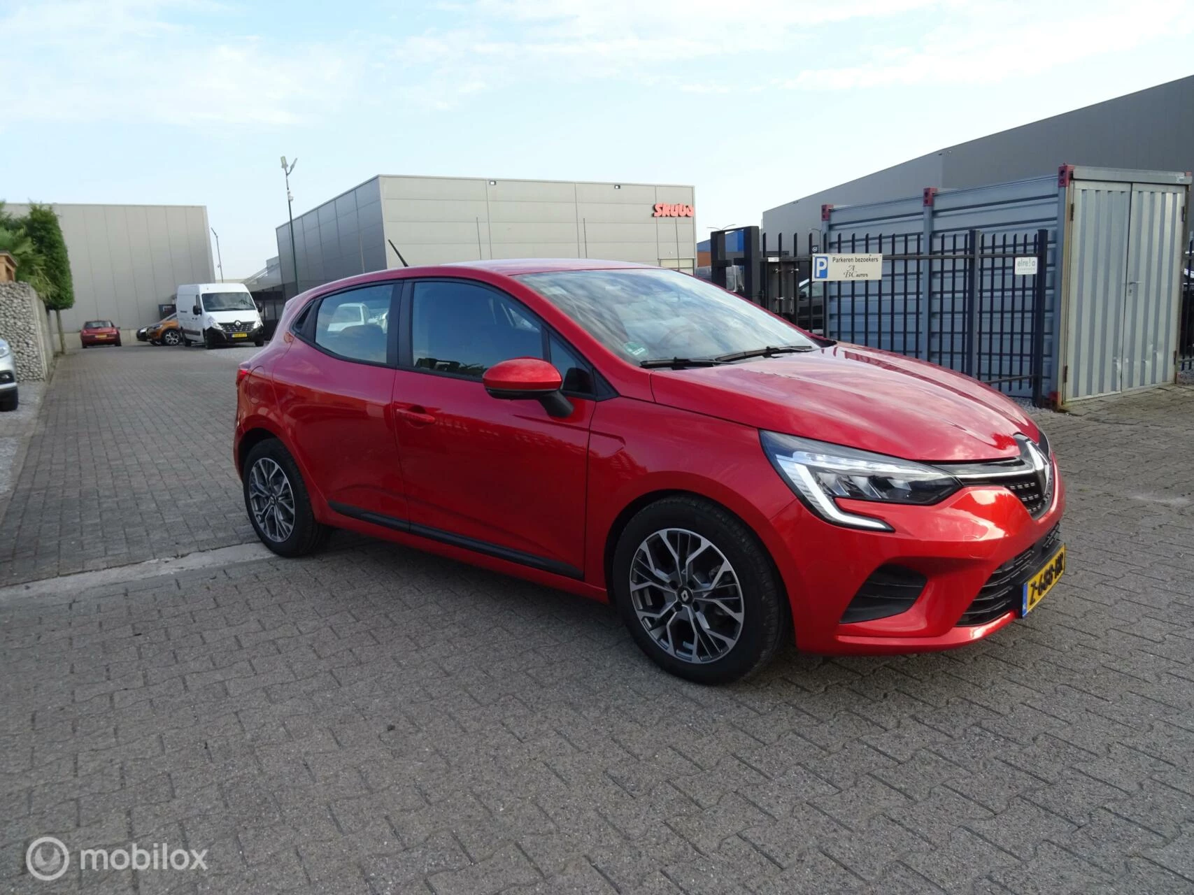 Hoofdafbeelding Renault Clio