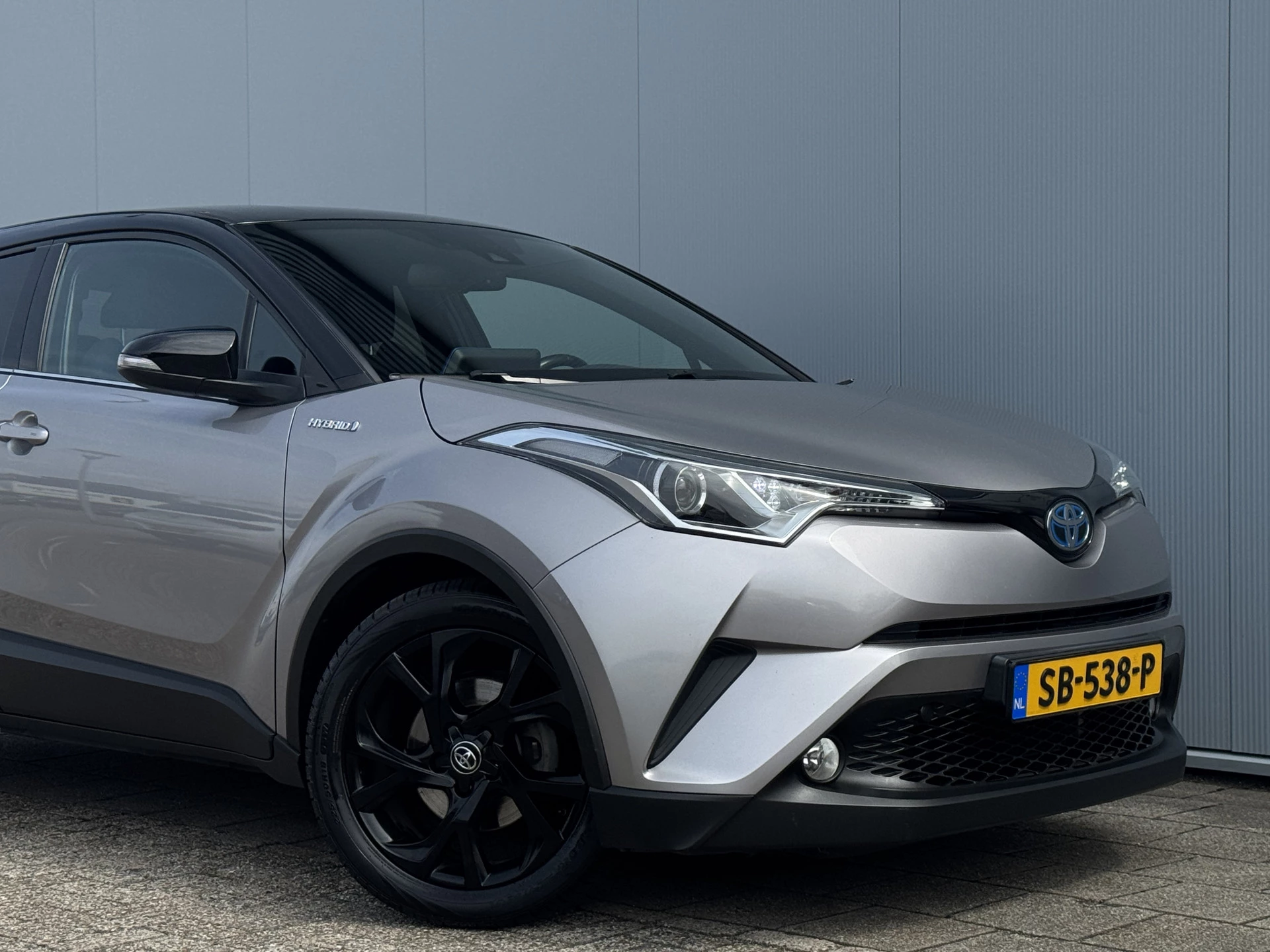 Hoofdafbeelding Toyota C-HR