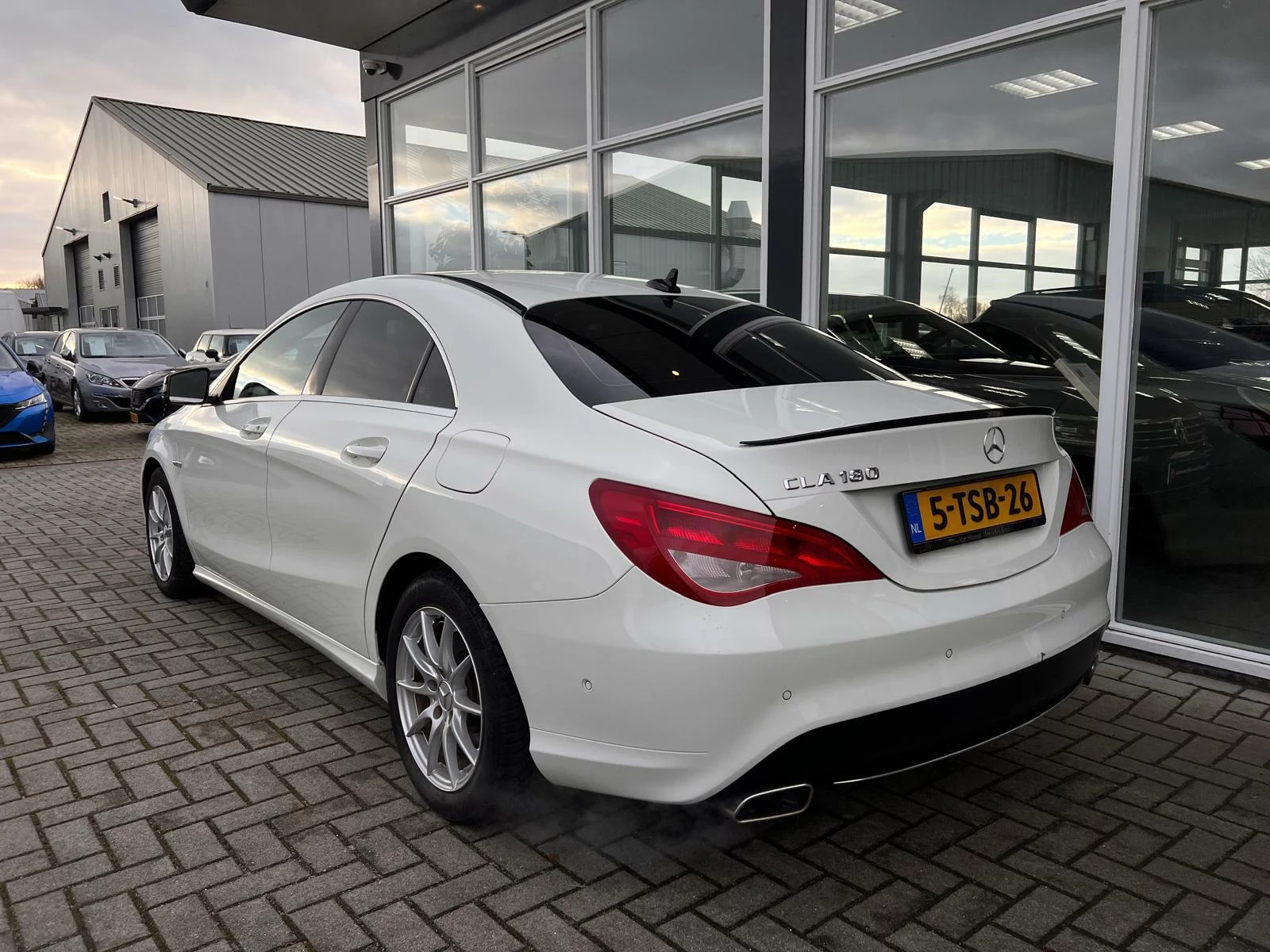 Hoofdafbeelding Mercedes-Benz CLA