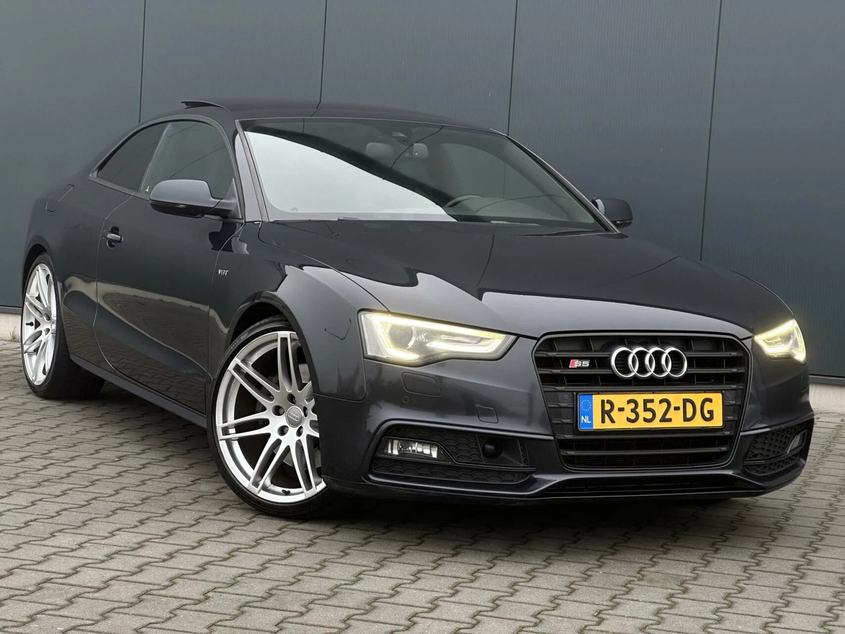Hoofdafbeelding Audi S5