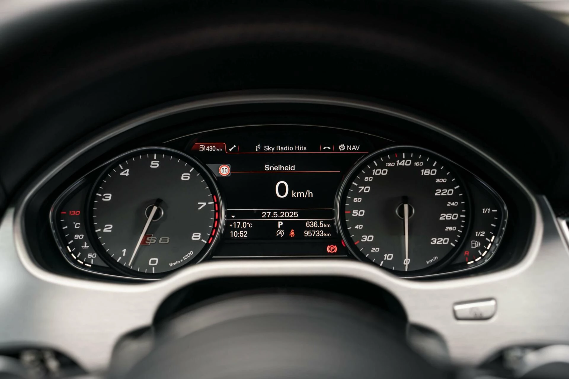 Hoofdafbeelding Audi S8