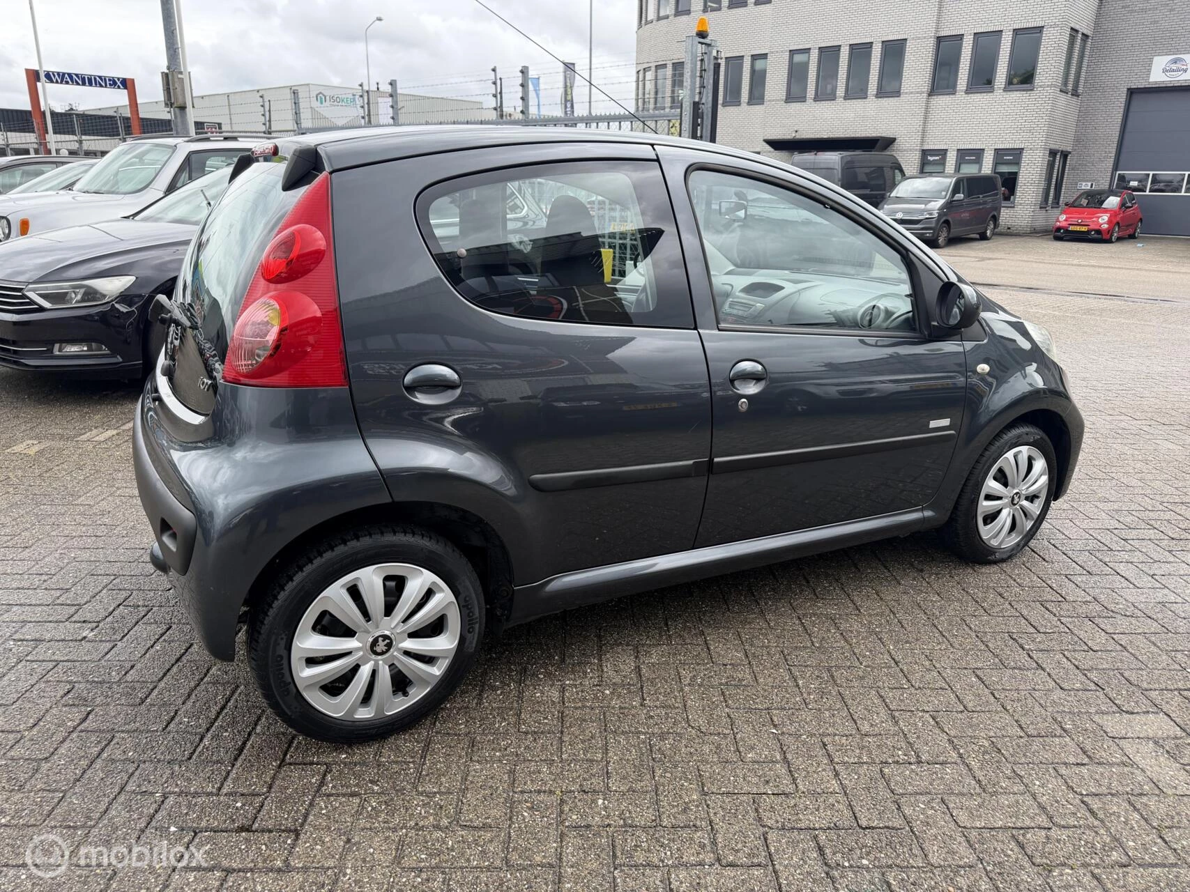 Hoofdafbeelding Peugeot 107