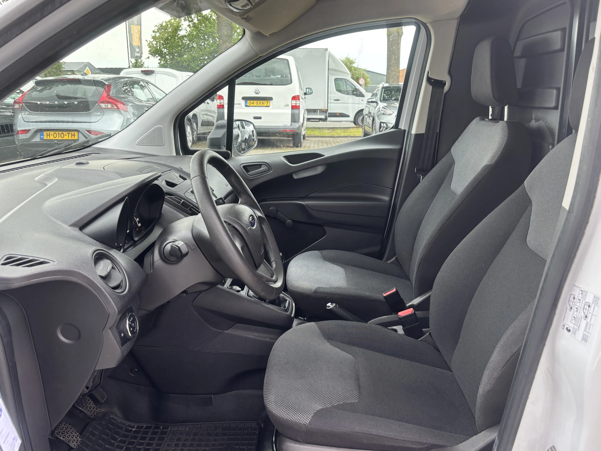 Hoofdafbeelding Ford Transit Courier