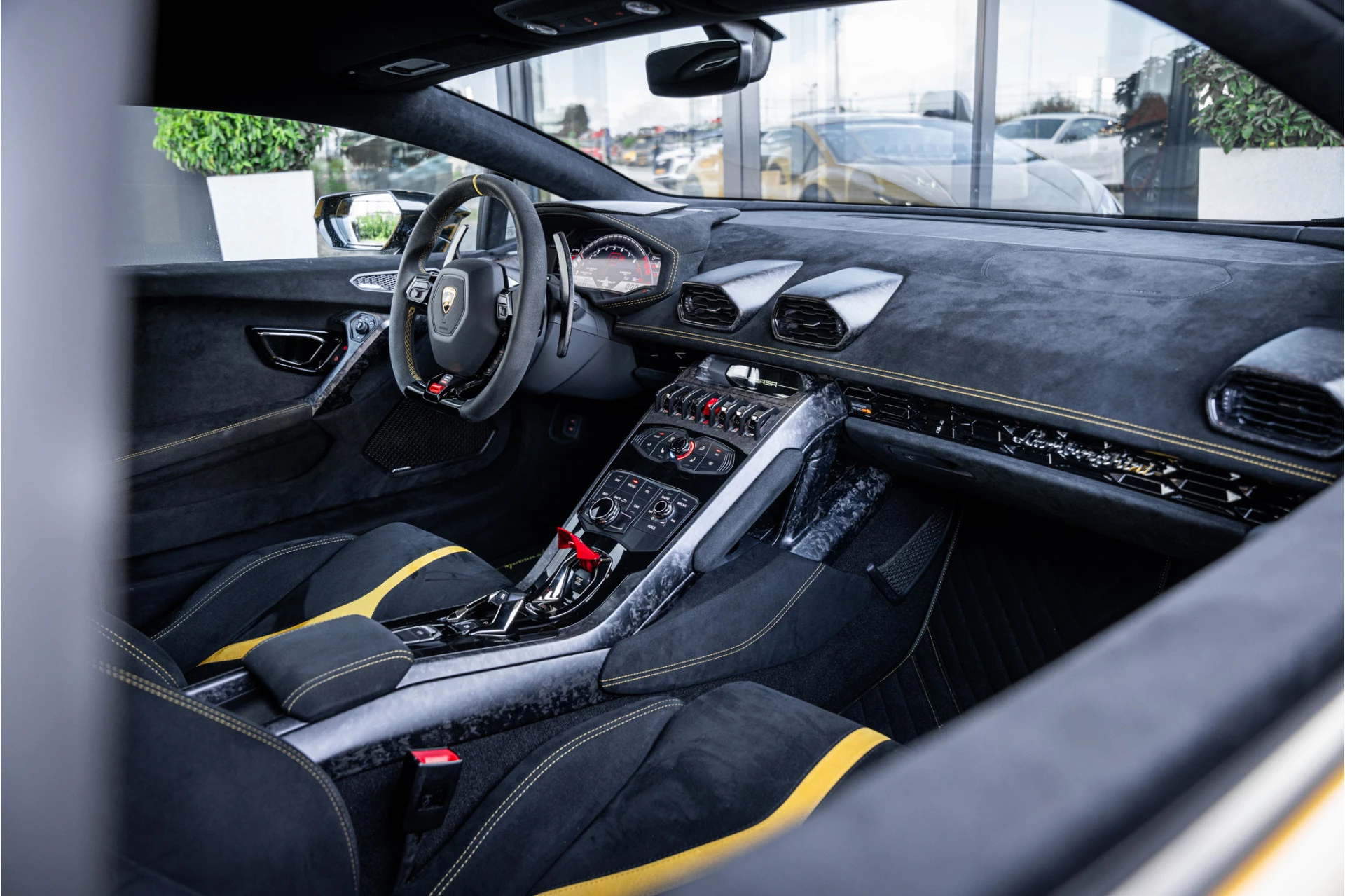Hoofdafbeelding Lamborghini Huracán