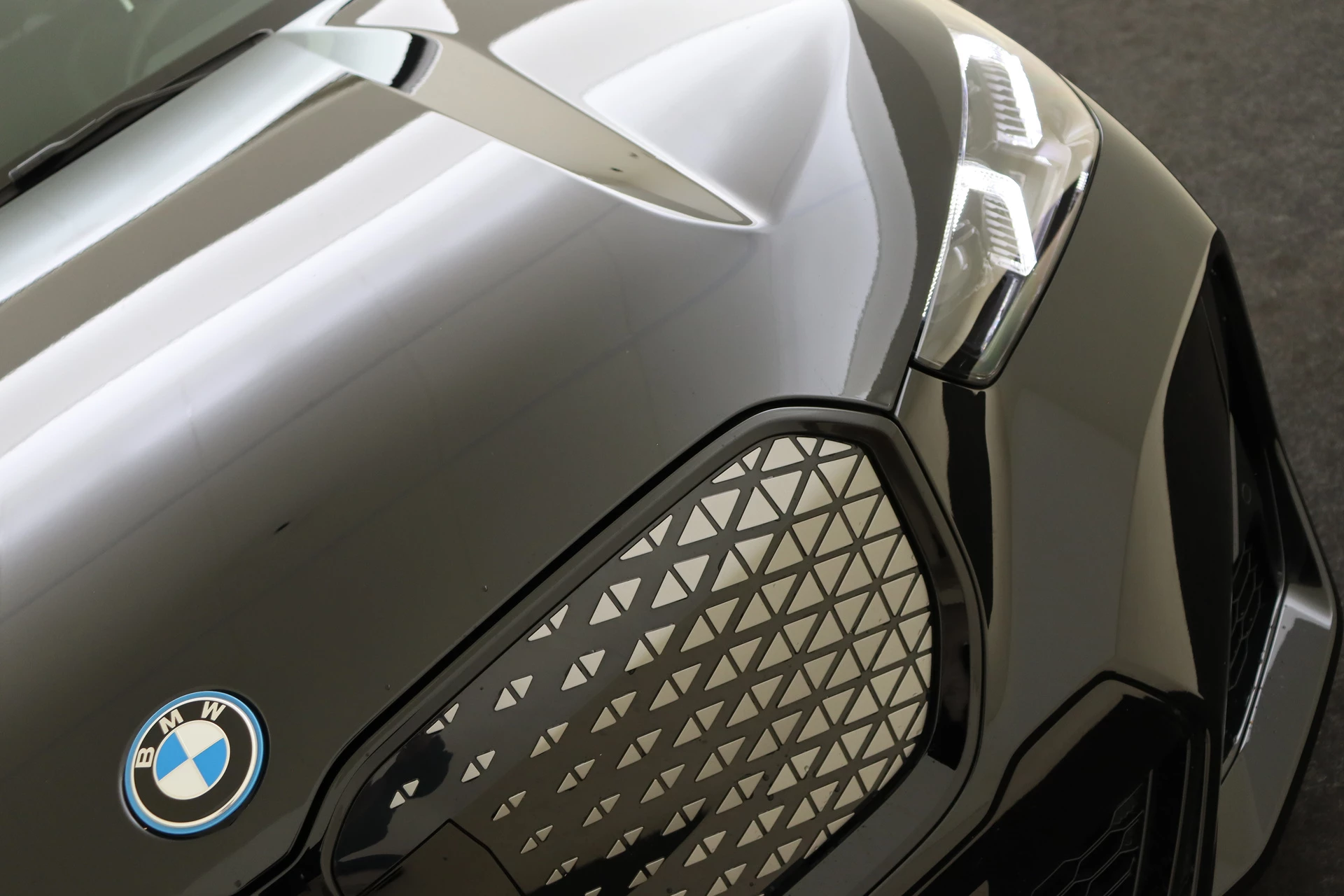 Hoofdafbeelding BMW iX1