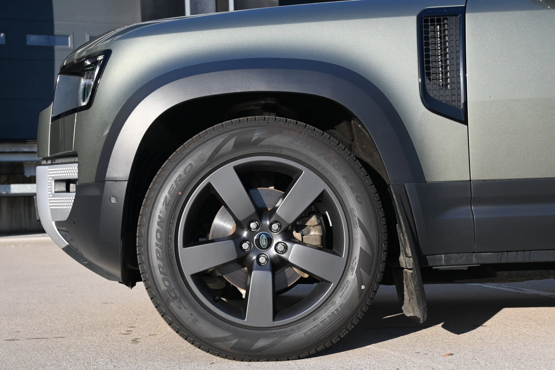 Hoofdafbeelding Land Rover Defender