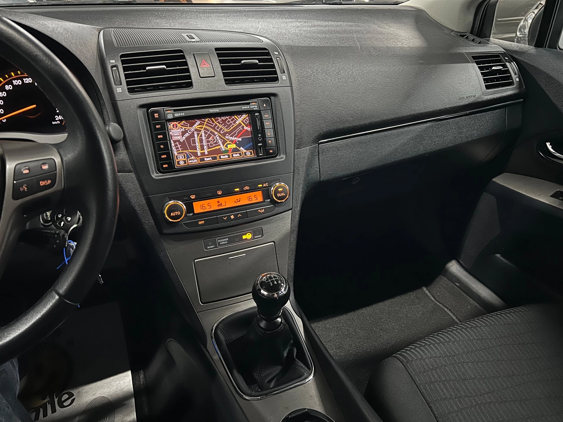 Hoofdafbeelding Toyota Avensis
