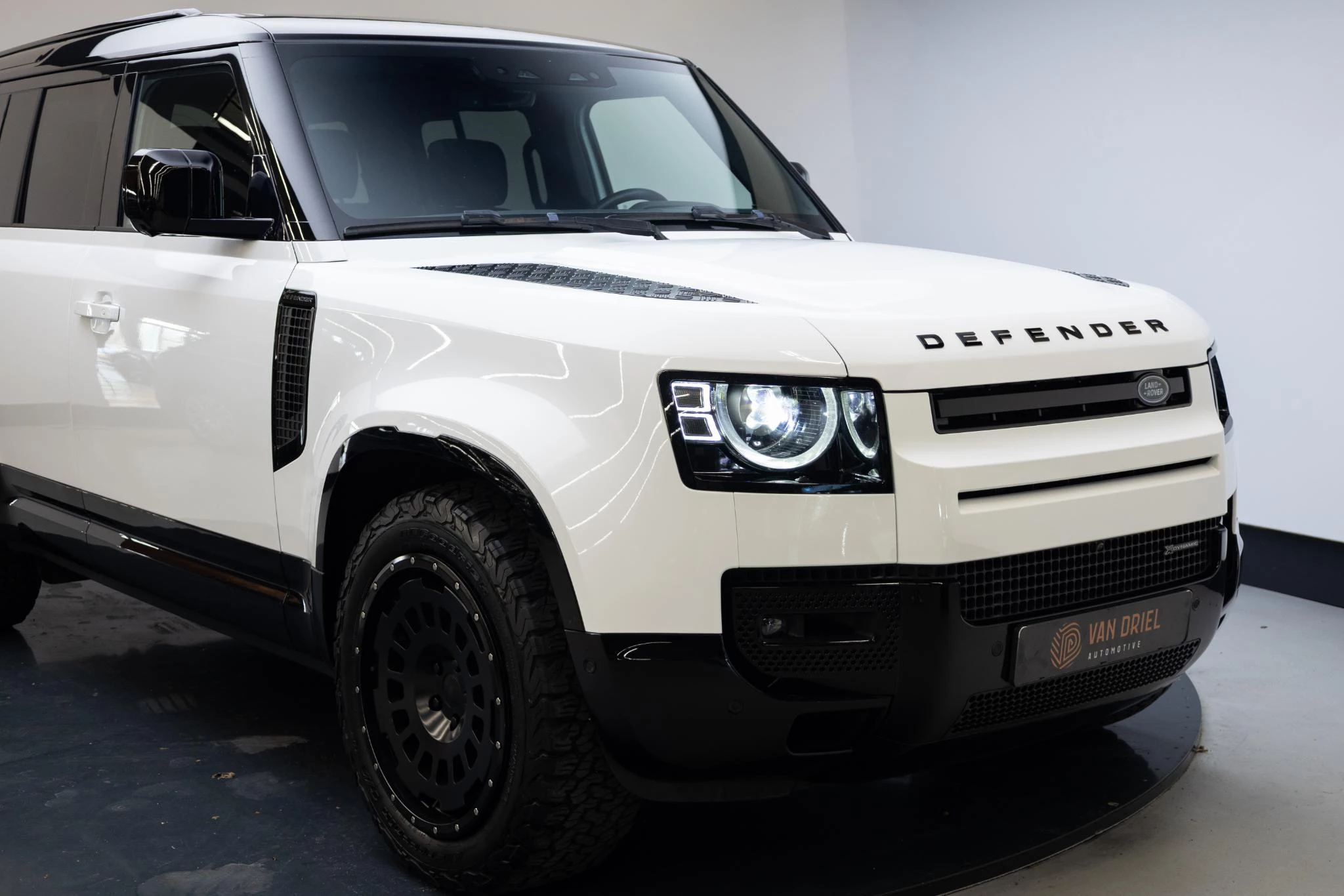 Hoofdafbeelding Land Rover Defender