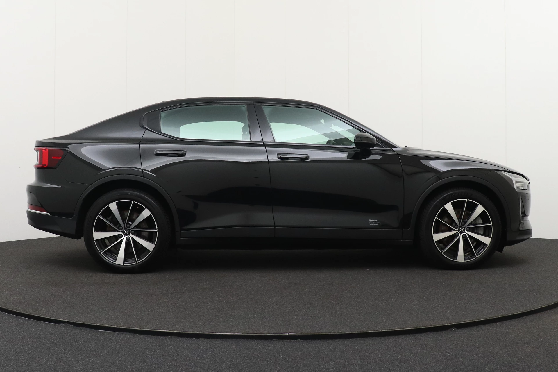 Hoofdafbeelding Polestar 2