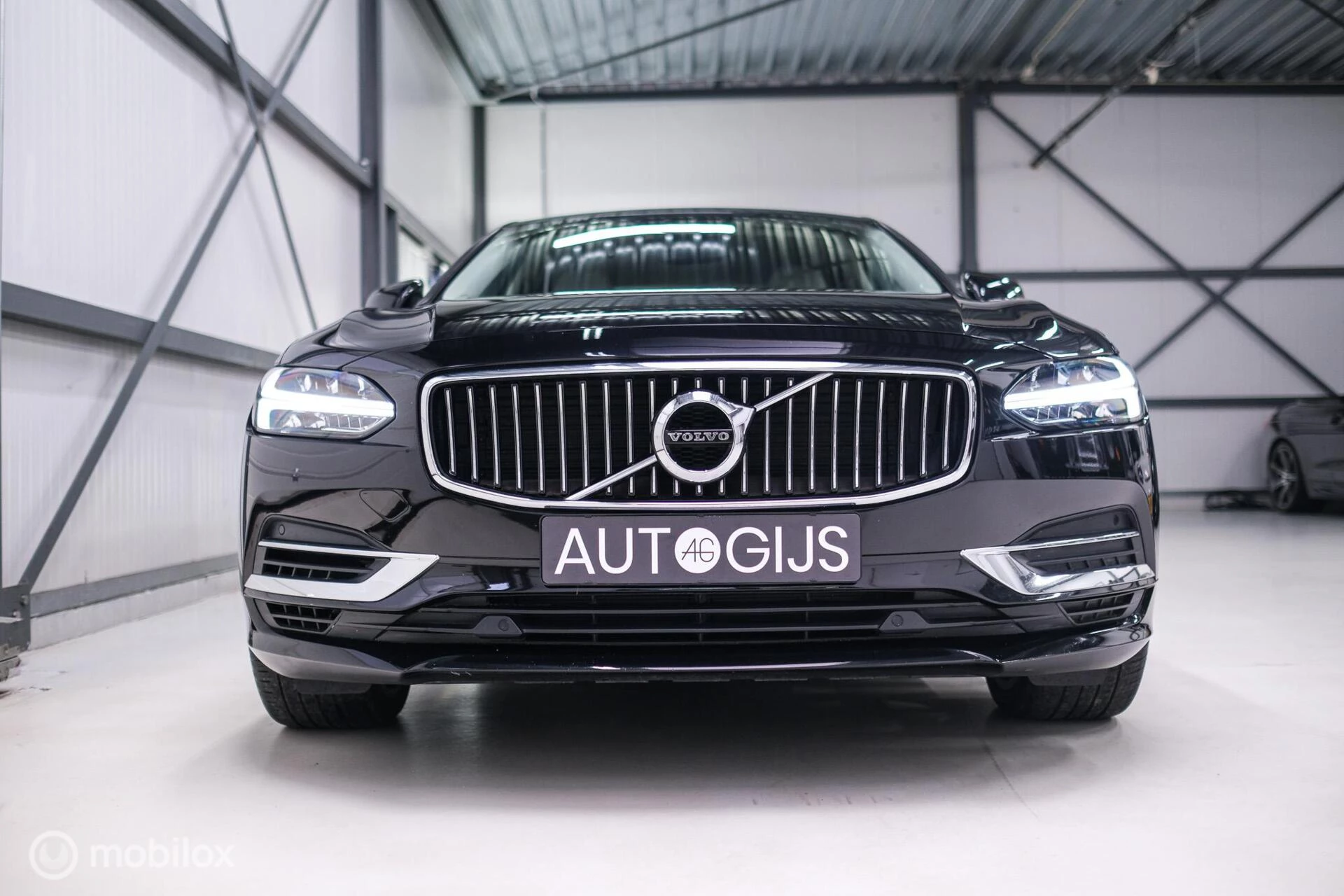 Hoofdafbeelding Volvo S90