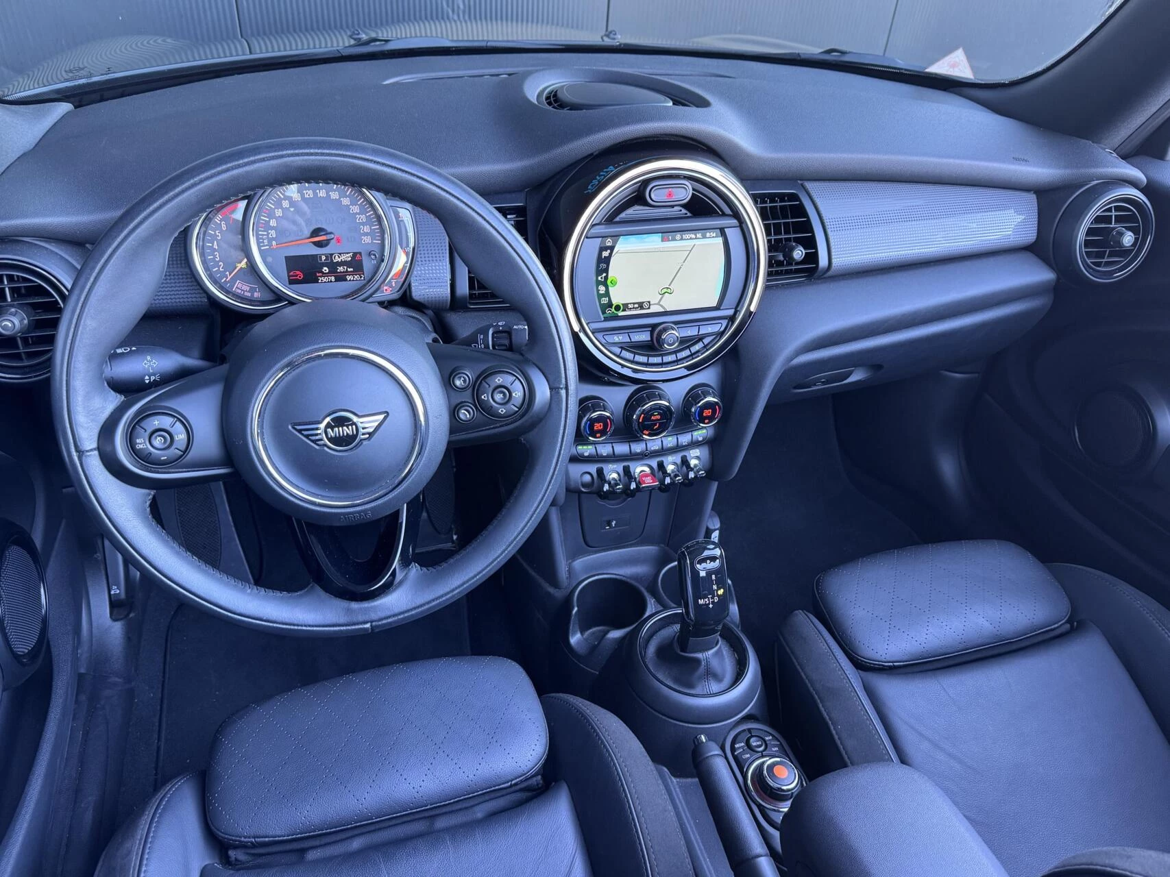 Hoofdafbeelding MINI Cooper Cabrio