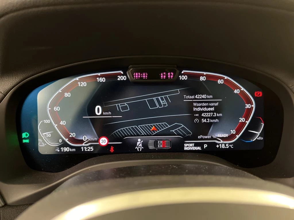 Hoofdafbeelding BMW iX3