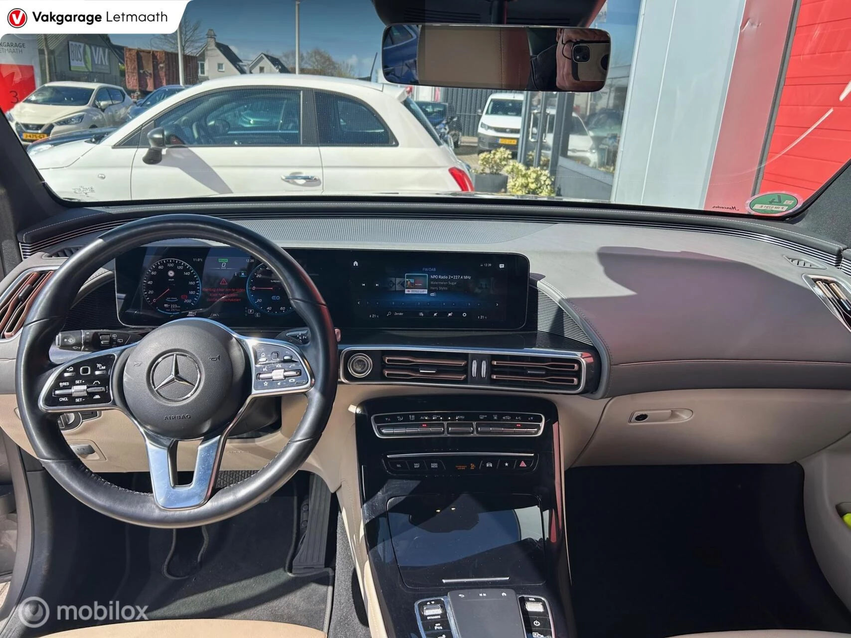 Hoofdafbeelding Mercedes-Benz EQC