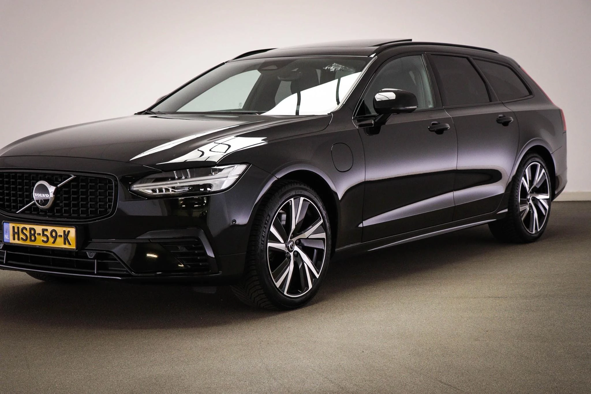 Hoofdafbeelding Volvo V90