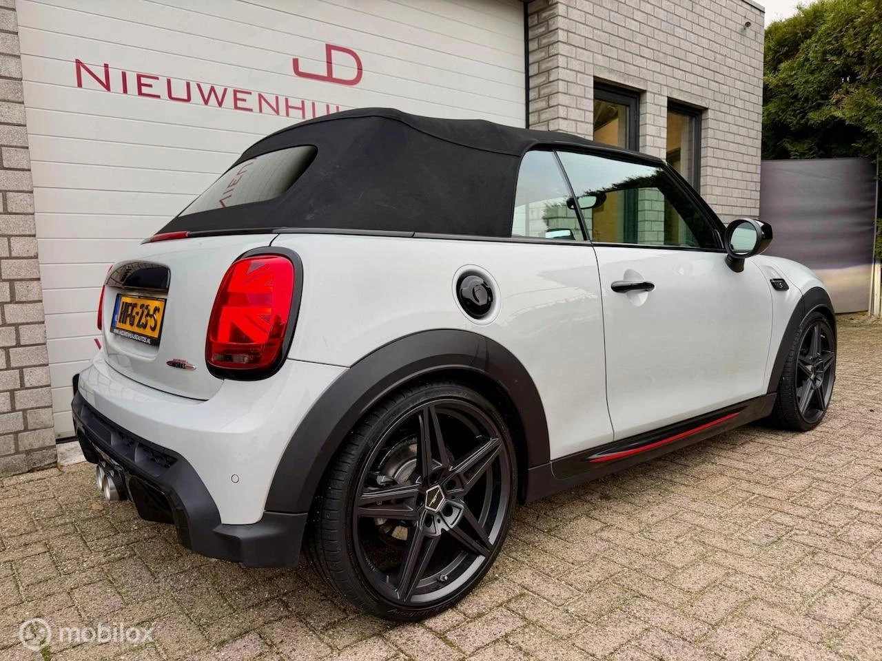 Hoofdafbeelding MINI Cooper S Cabrio