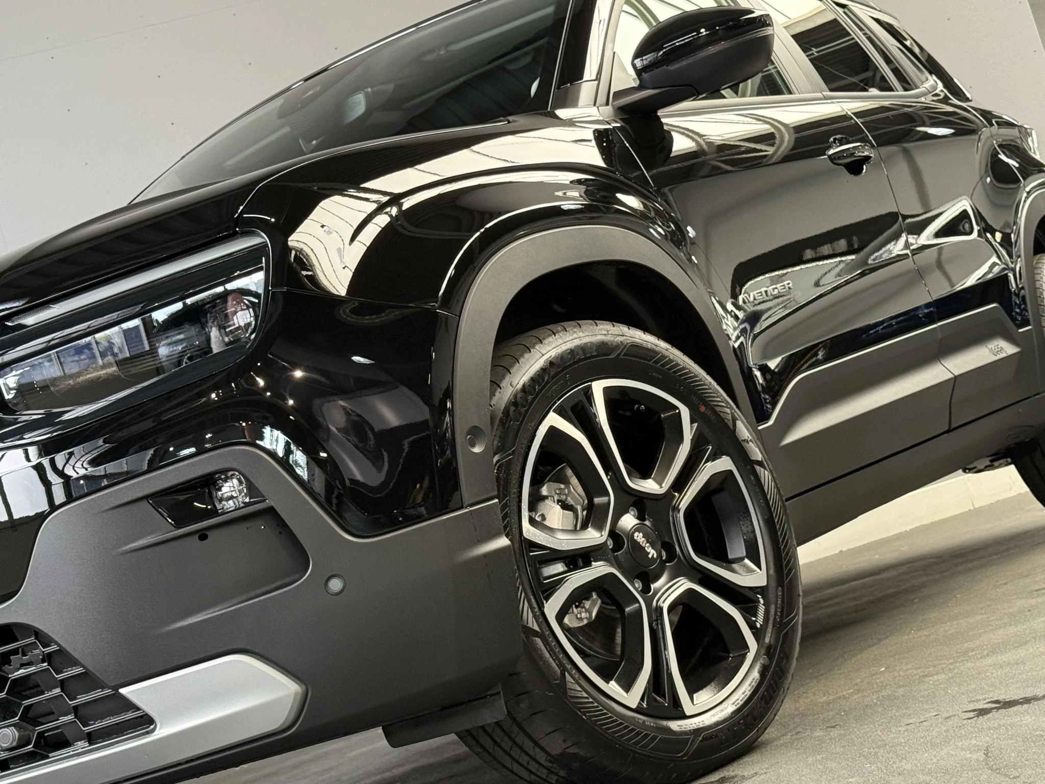 Hoofdafbeelding Jeep Avenger