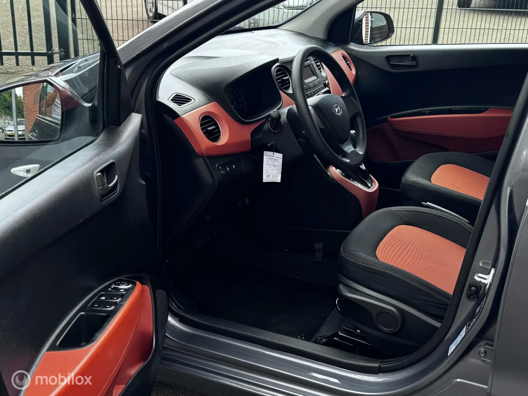 Hoofdafbeelding Hyundai i10