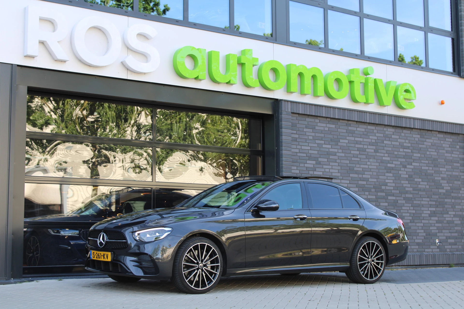Hoofdafbeelding Mercedes-Benz E-Klasse