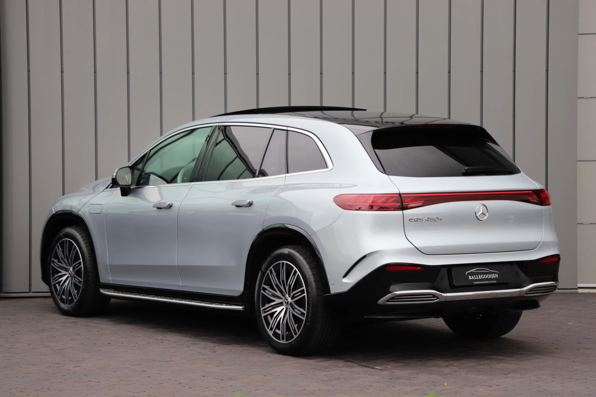 Hoofdafbeelding Mercedes-Benz EQS