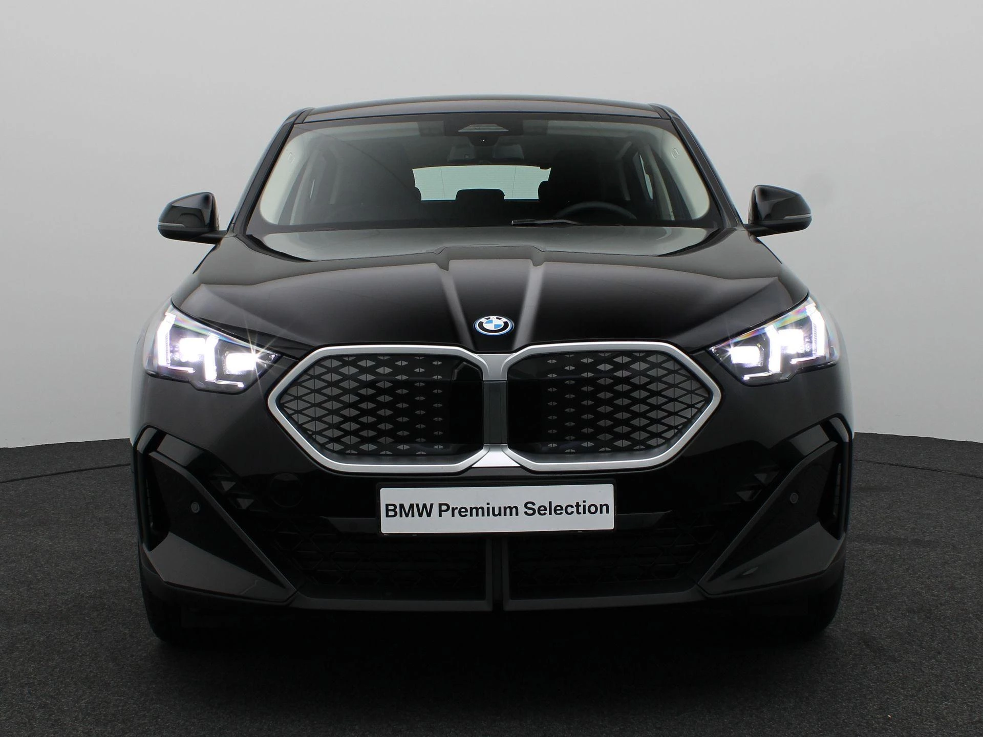 Hoofdafbeelding BMW iX2