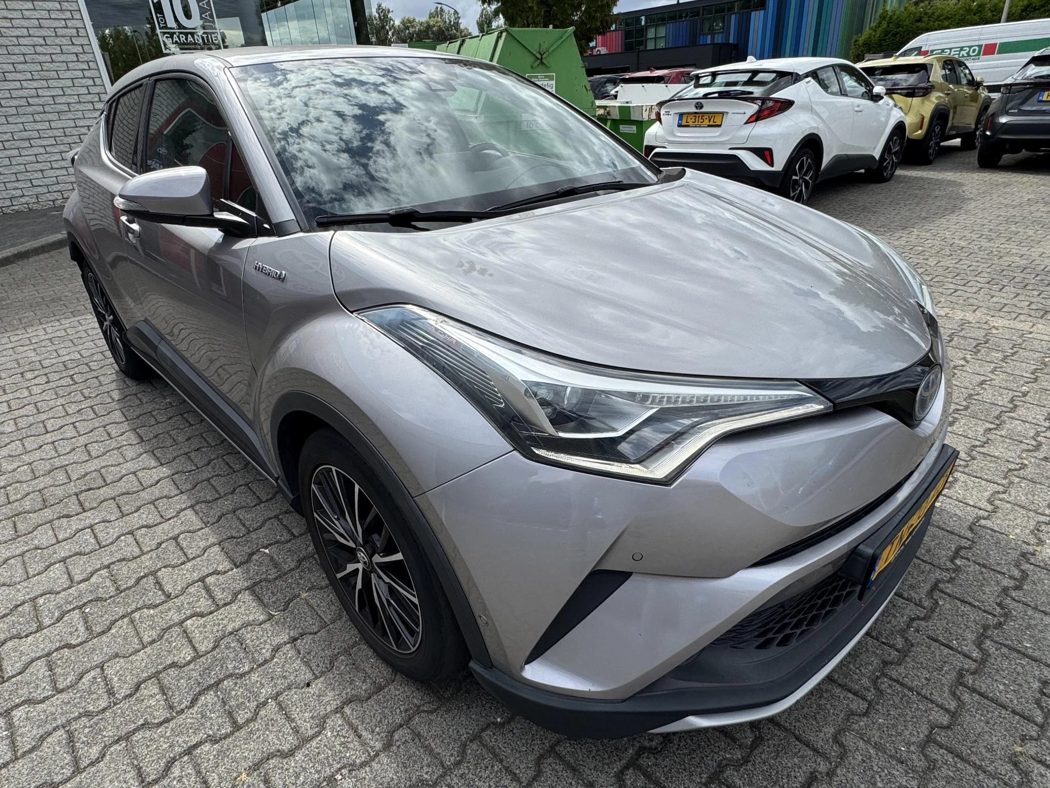 Hoofdafbeelding Toyota C-HR