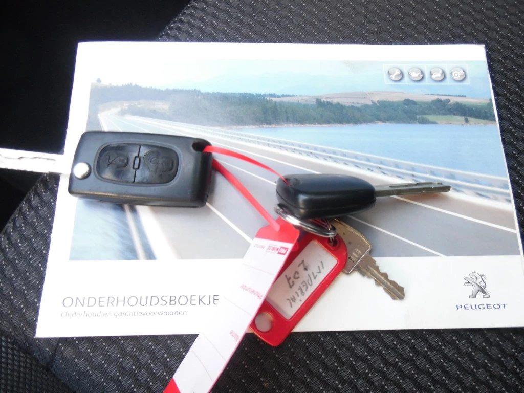 Hoofdafbeelding Peugeot 207