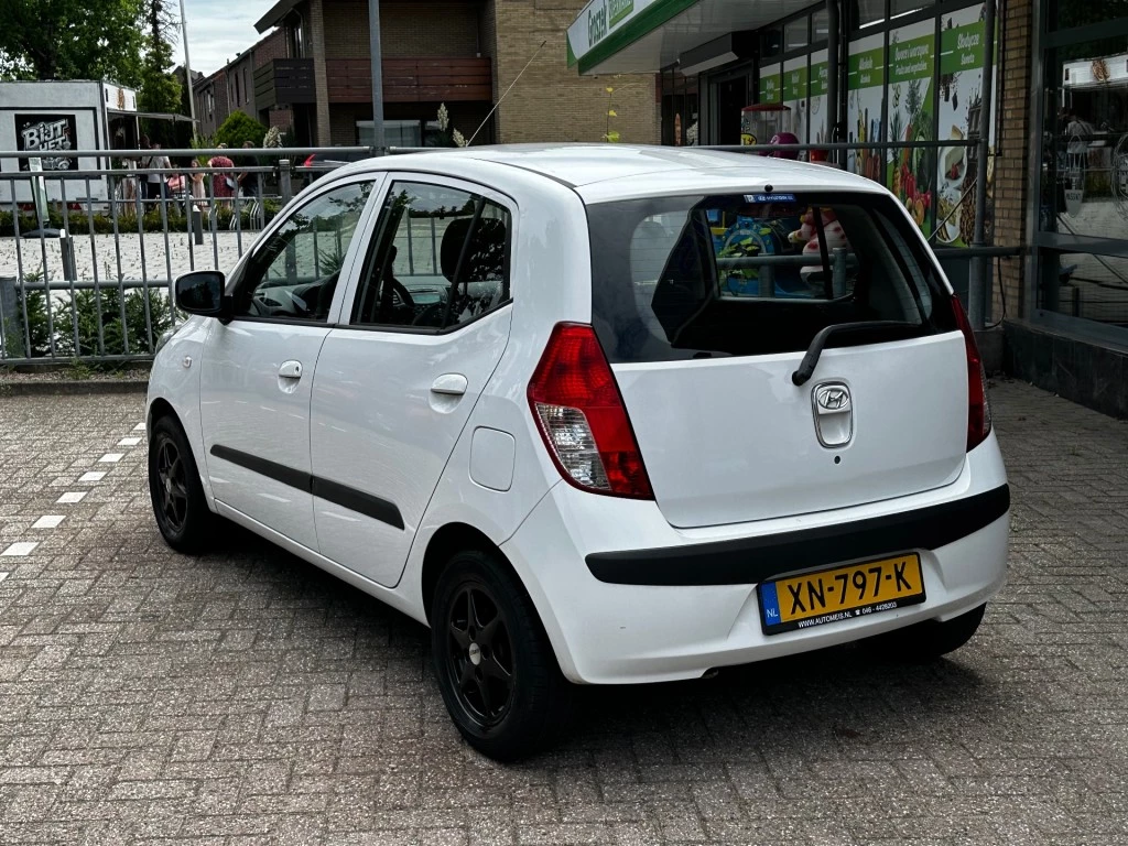 Hoofdafbeelding Hyundai i10