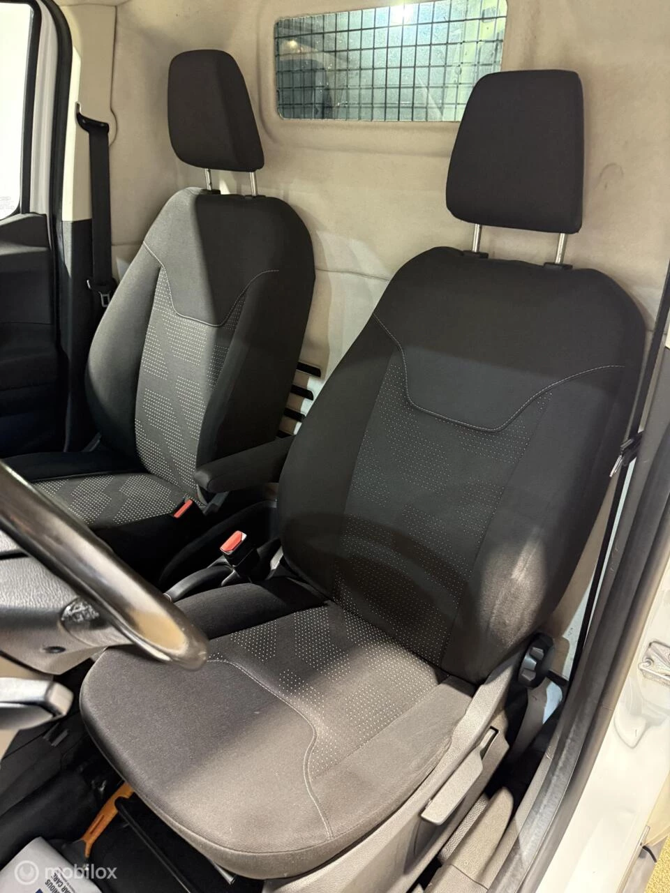 Hoofdafbeelding Ford Transit Courier