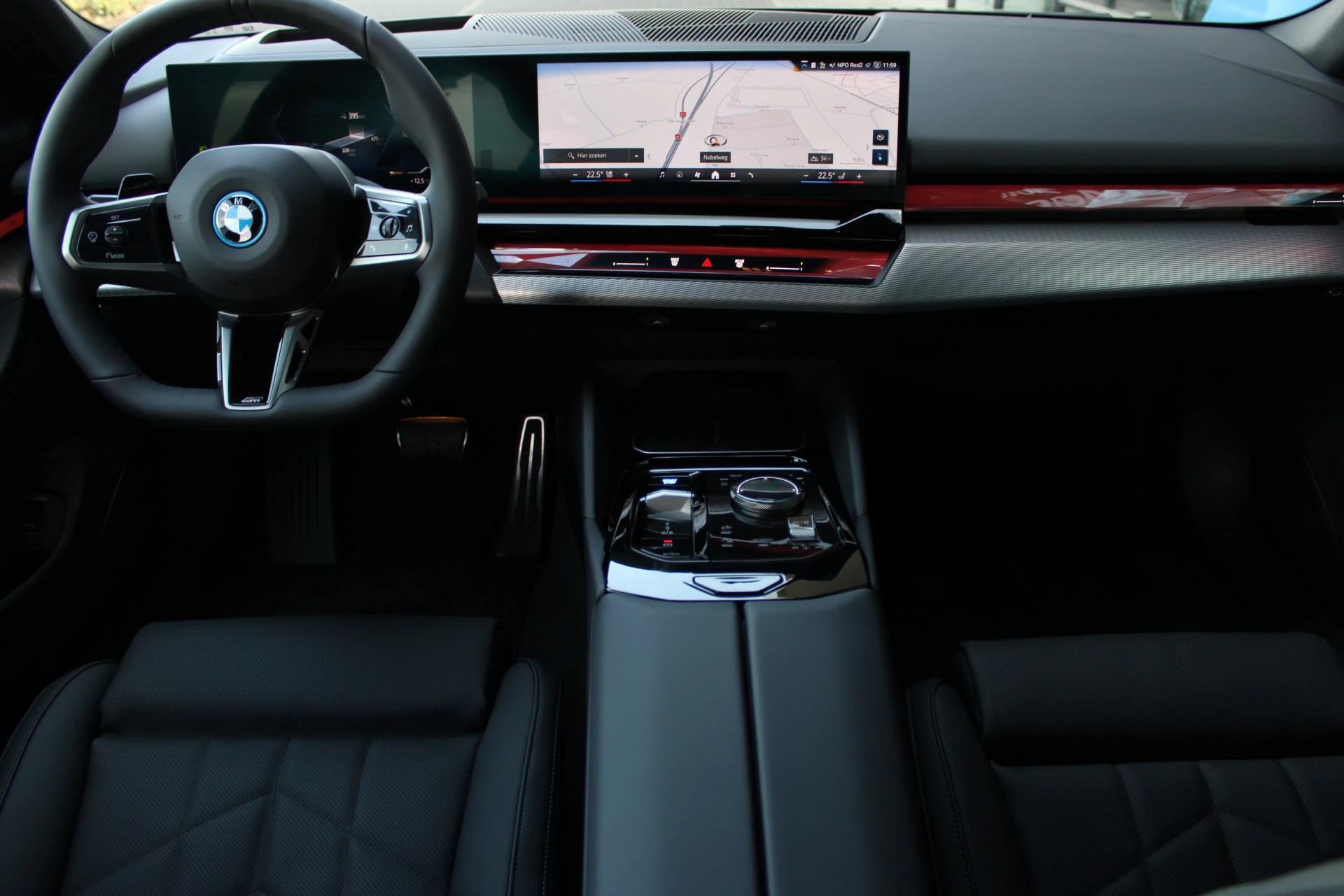 Hoofdafbeelding BMW i5