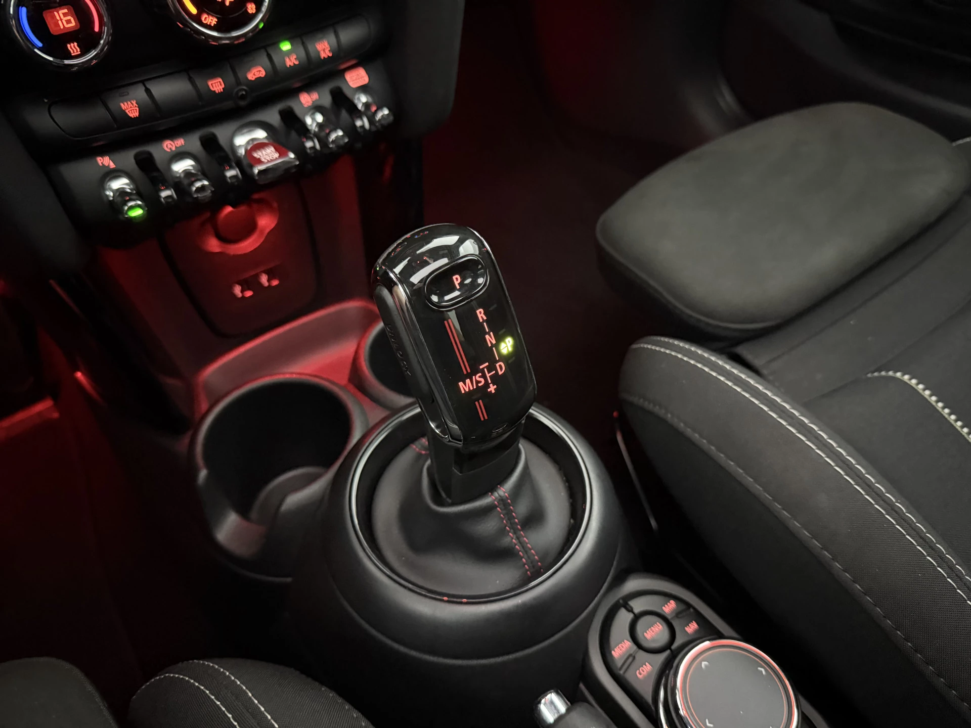Hoofdafbeelding MINI Cooper S