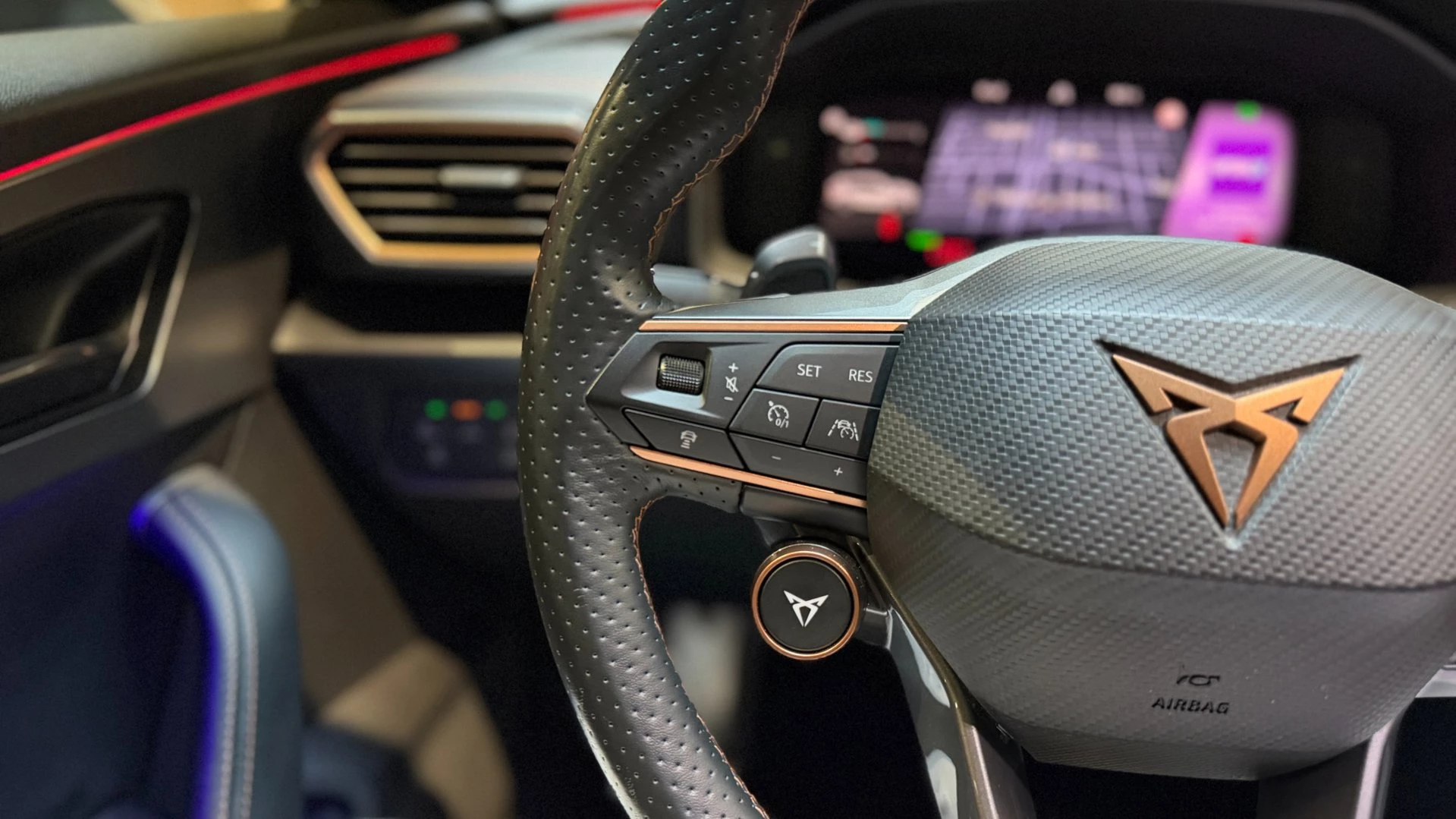 Hoofdafbeelding CUPRA Formentor