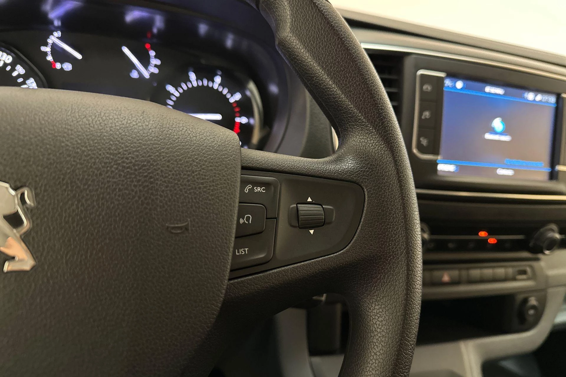 Hoofdafbeelding Peugeot Traveller