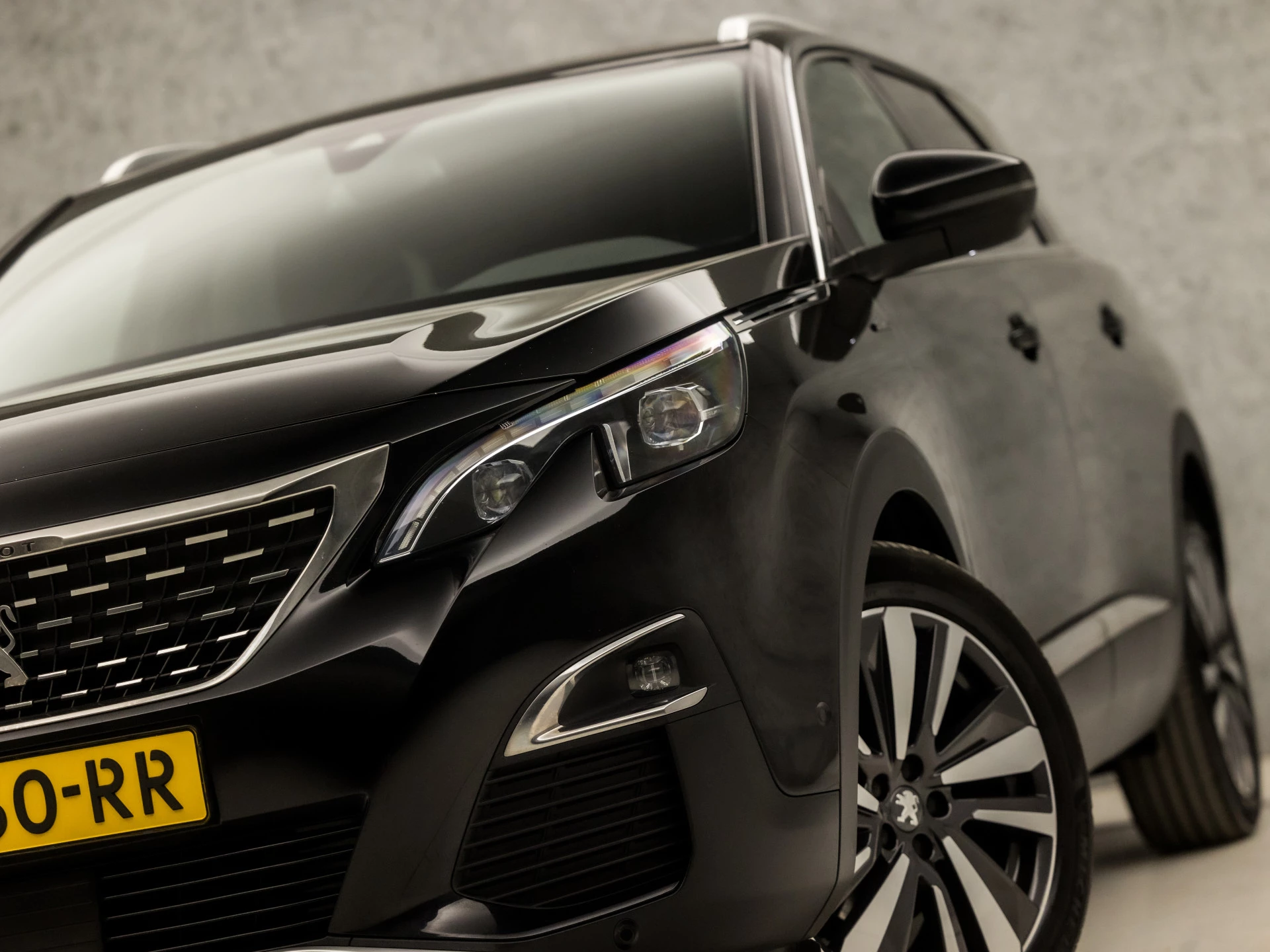 Hoofdafbeelding Peugeot 5008