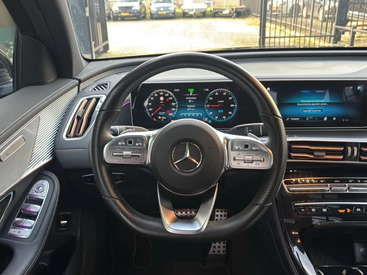 Hoofdafbeelding Mercedes-Benz EQC