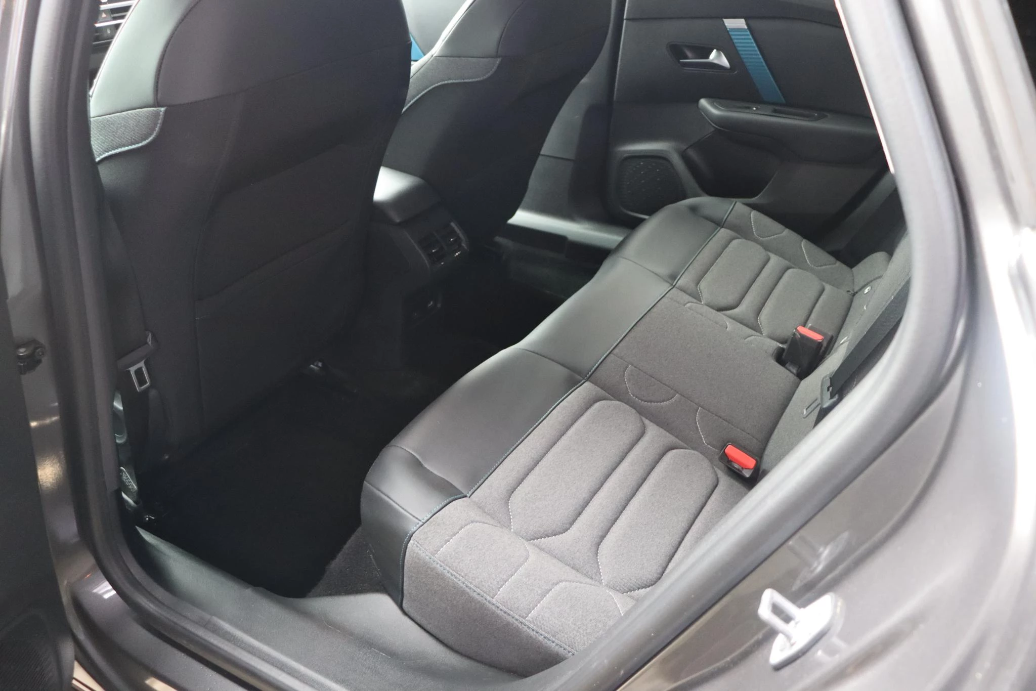 Hoofdafbeelding Citroën ë-C4