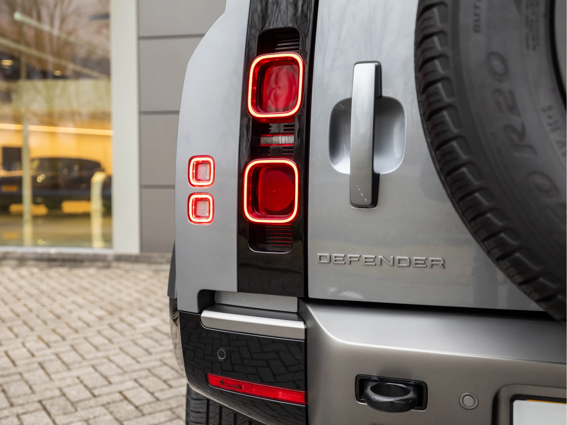 Hoofdafbeelding Land Rover Defender