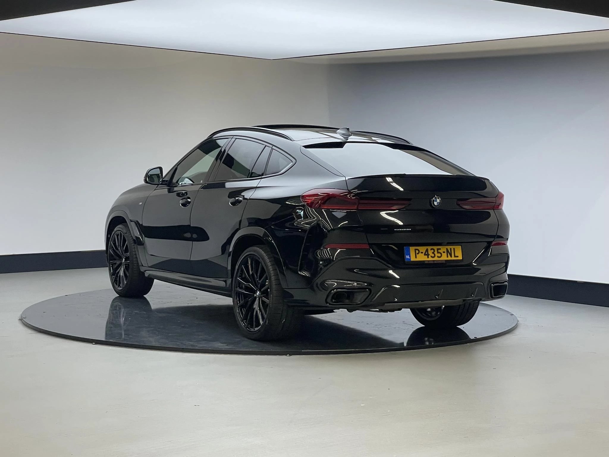 Hoofdafbeelding BMW X6