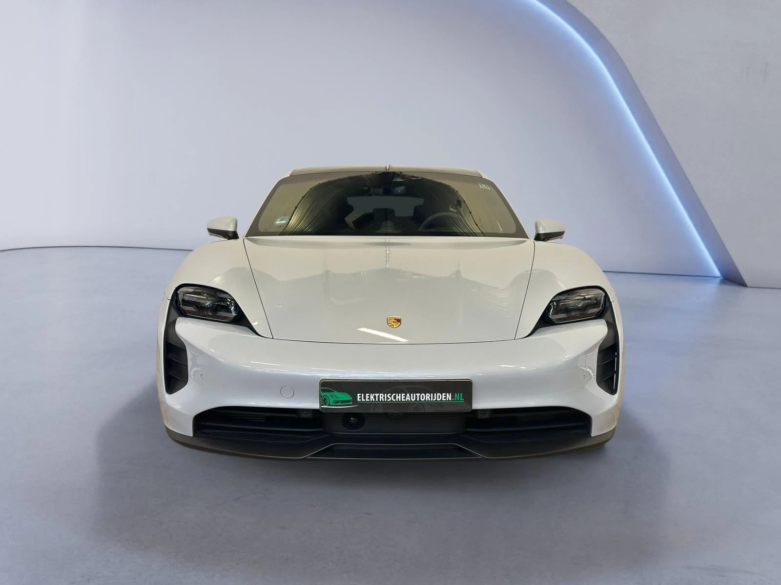 Hoofdafbeelding Porsche Taycan