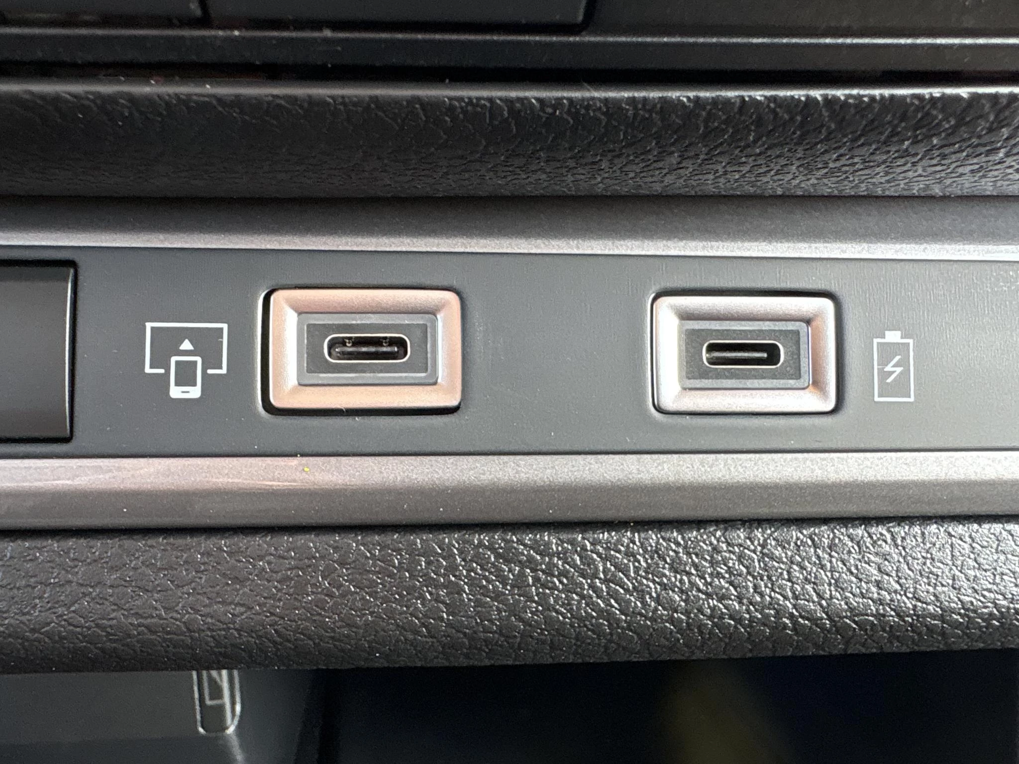 Hoofdafbeelding Peugeot e-Expert