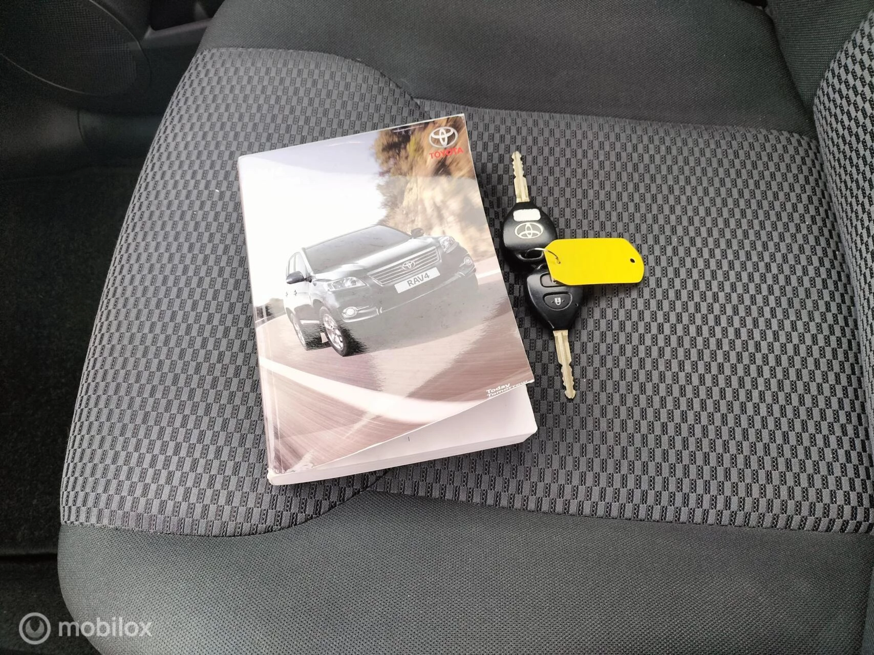 Hoofdafbeelding Toyota RAV4