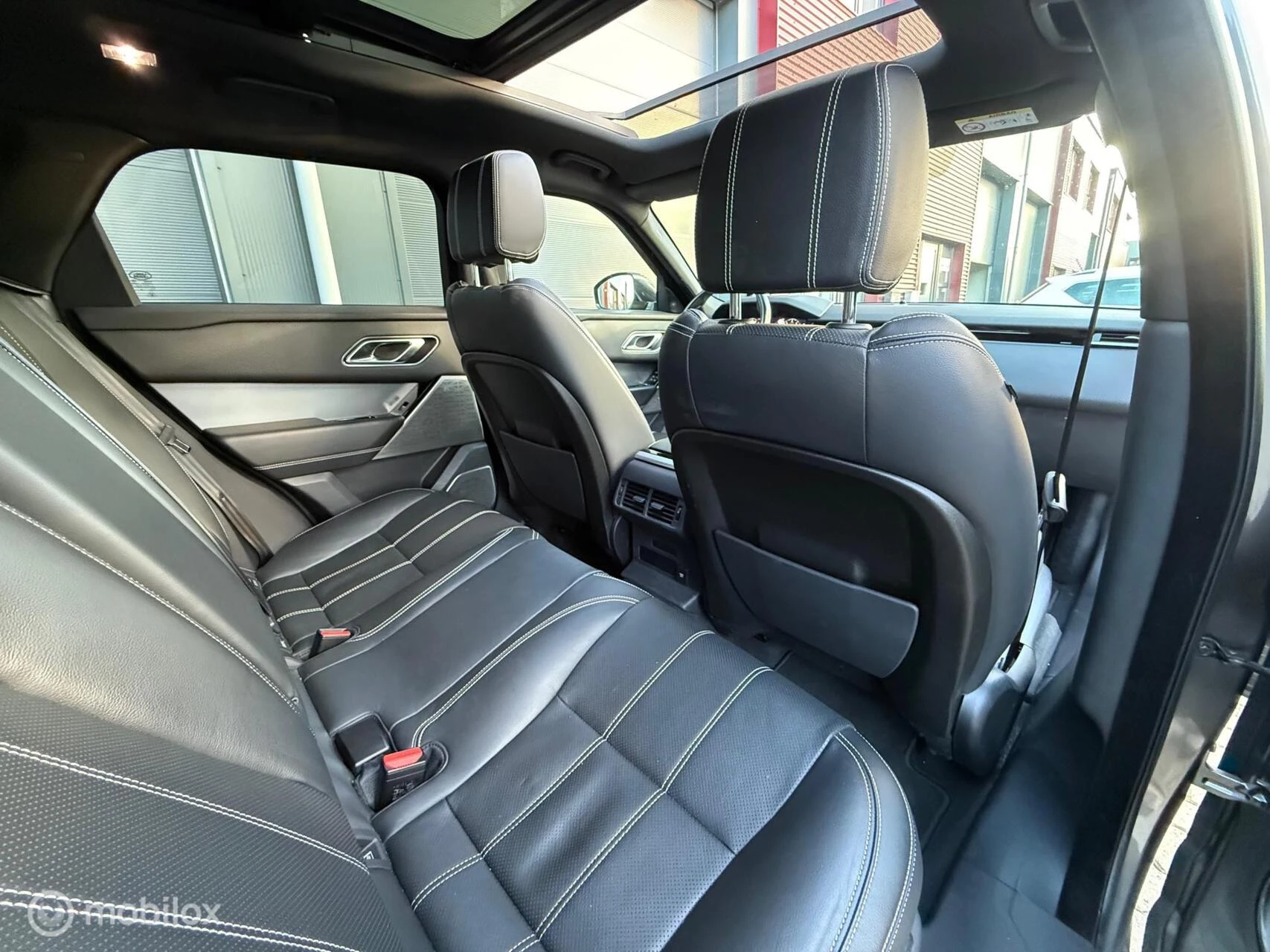 Hoofdafbeelding Land Rover Range Rover Velar