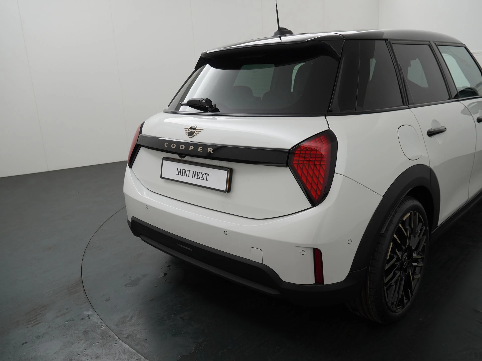 Hoofdafbeelding MINI 5-deurs