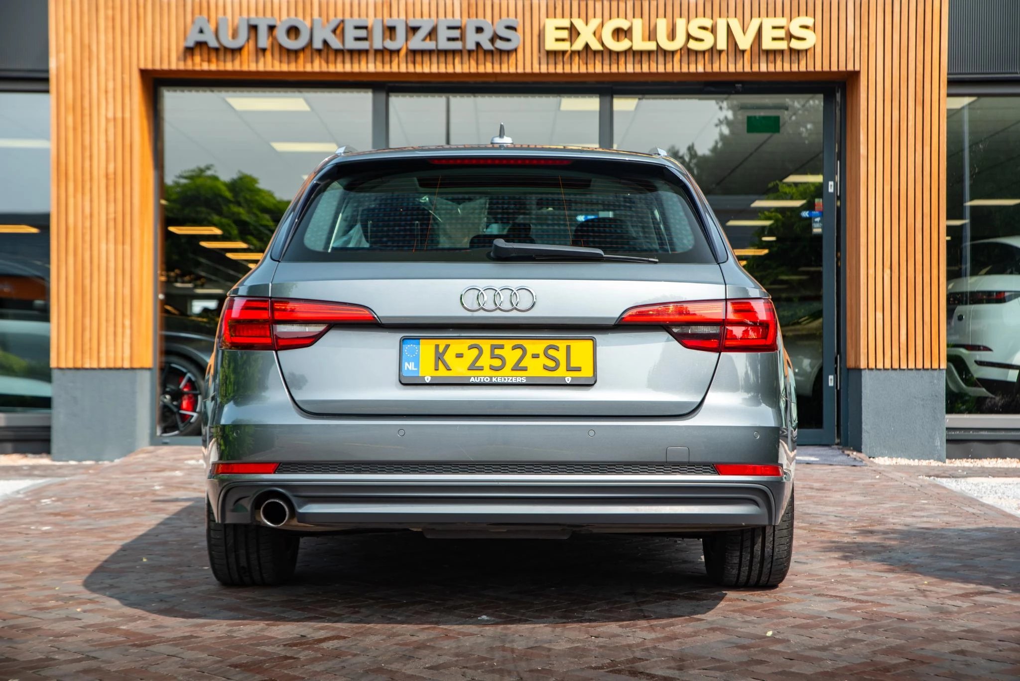 Hoofdafbeelding Audi A4